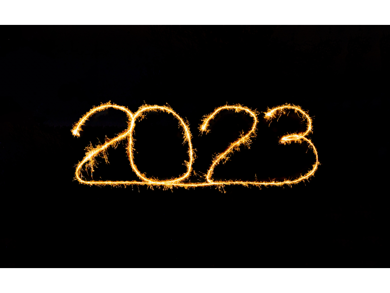 The number 2023 in gold/twine on all black background - photo